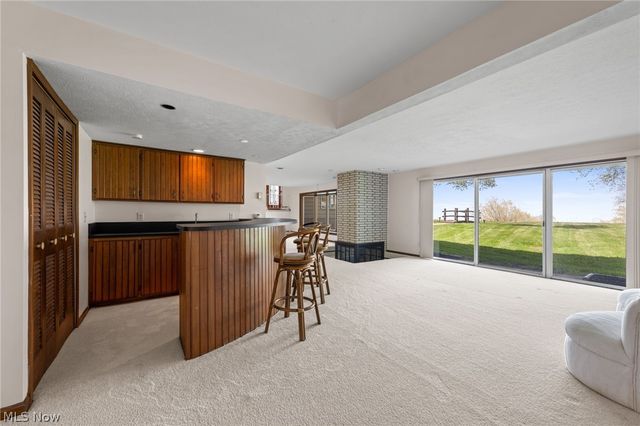 59 N Lakehurst Drive, Eastlake, OH 44095