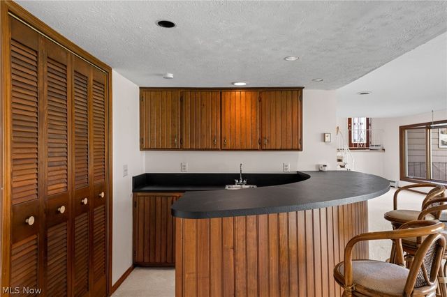59 N Lakehurst Drive, Eastlake, OH 44095