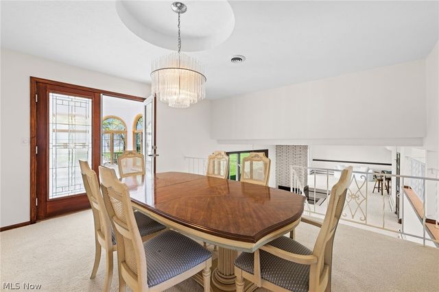 59 N Lakehurst Drive, Eastlake, OH 44095