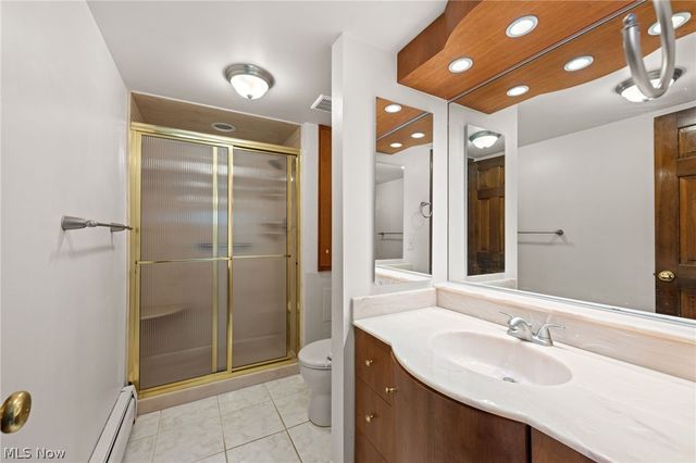 59 N Lakehurst Drive, Eastlake, OH 44095