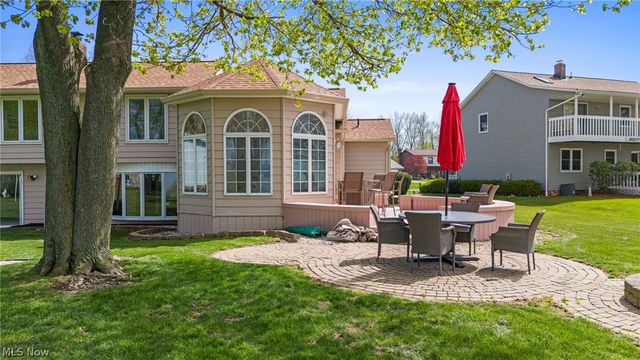 59 N Lakehurst Drive, Eastlake, OH 44095
