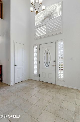 6517 ISLA DEL REY Drive, El Paso, TX 79912