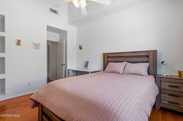 6517 ISLA DEL REY Drive, El Paso, TX 79912