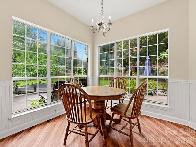 9106 Torrence Crossing Drive, Huntersville, NC 28078