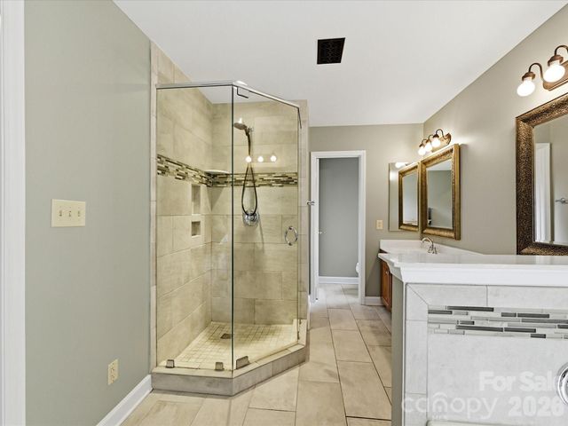 9106 Torrence Crossing Drive, Huntersville, NC 28078