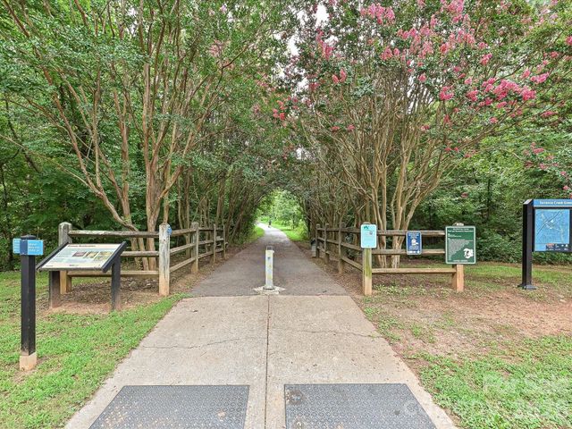 9106 Torrence Crossing Drive, Huntersville, NC 28078