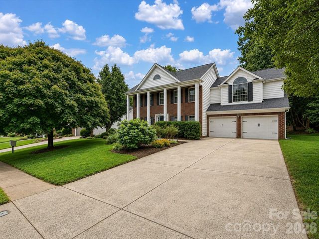 9106 Torrence Crossing Drive, Huntersville, NC 28078