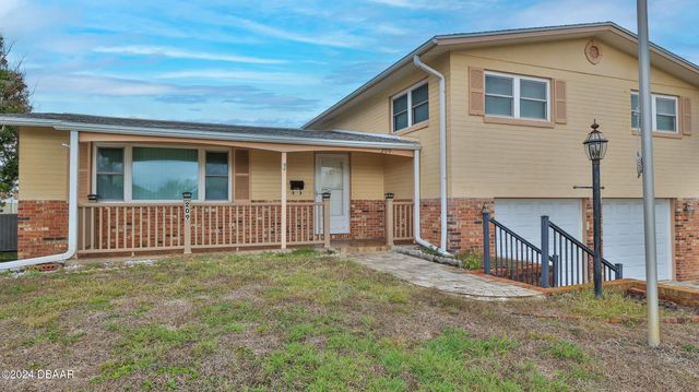 209 Standish Drive, Ormond Beach, FL 32176