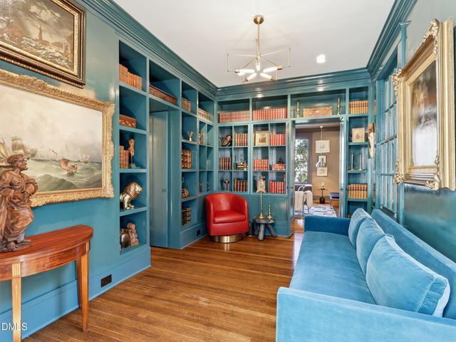 117 Hillcrest Road, Raleigh, NC 27605