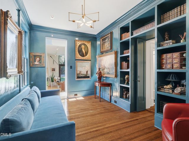 117 Hillcrest Road, Raleigh, NC 27605