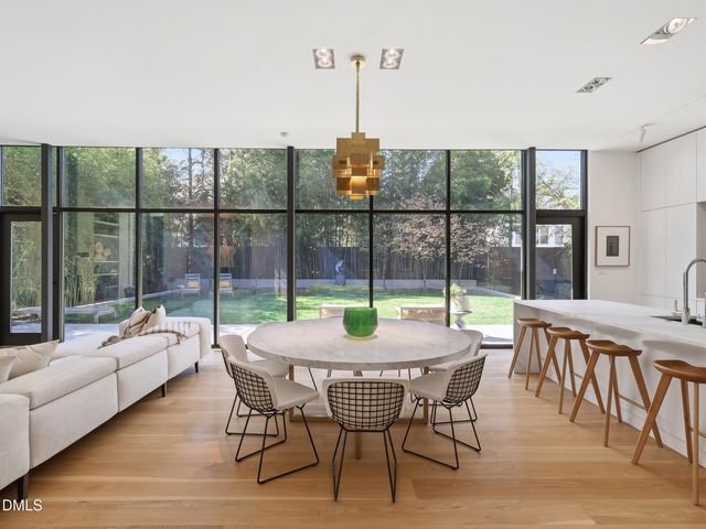 117 Hillcrest Road, Raleigh, NC 27605