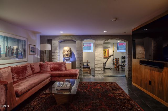 117 Hillcrest Road, Raleigh, NC 27605