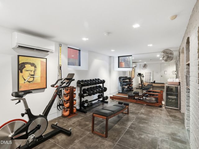 117 Hillcrest Road, Raleigh, NC 27605