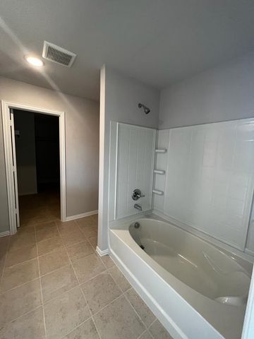 553 Hickory ridge Drive, Van Alstyne, TX 75495