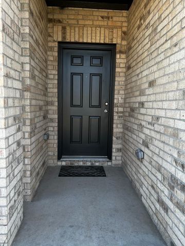 553 Hickory ridge Drive, Van Alstyne, TX 75495