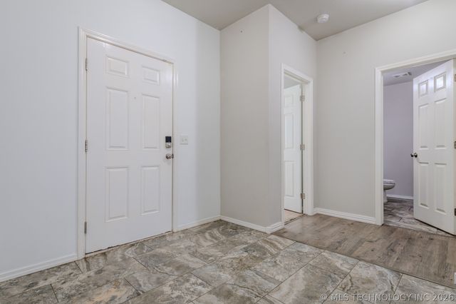 5811 E 146th Place S, Bixby, OK 74008