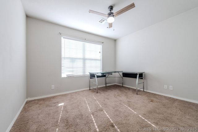 5811 E 146th Place S, Bixby, OK 74008