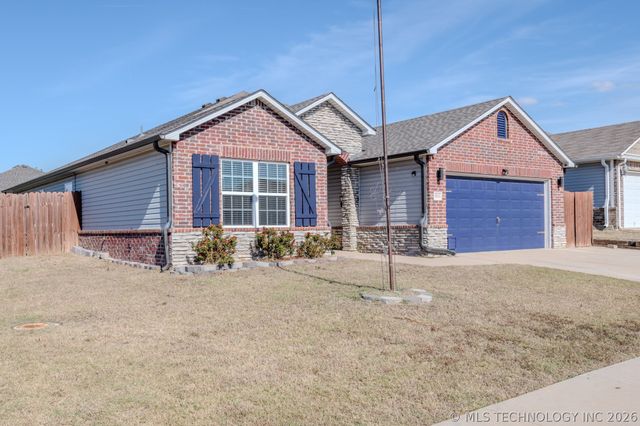 5811 E 146th Place S, Bixby, OK 74008