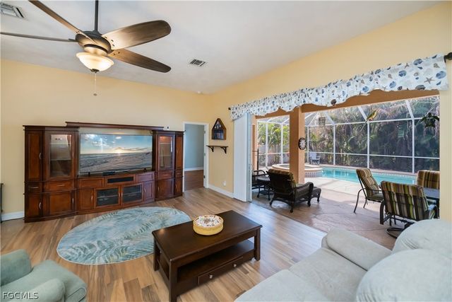 1230 SE 3rd AVE, Cape Coral, FL 33990