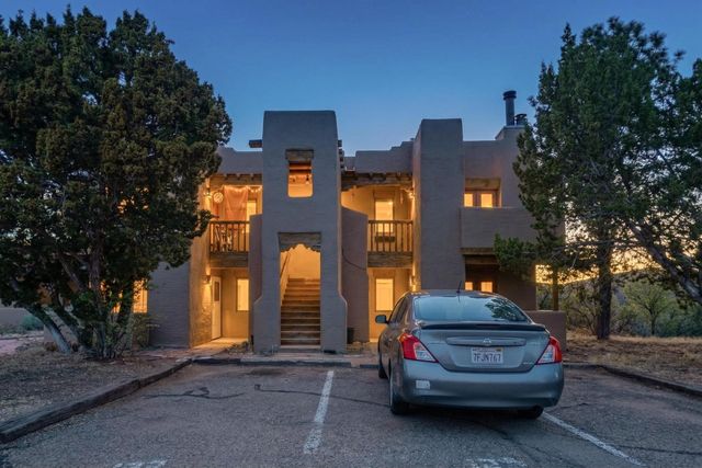 2600 W Zia Road K-7, Santa Fe, NM 87505