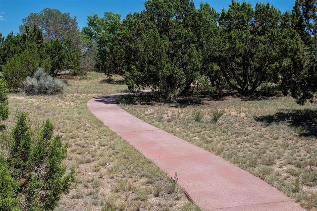 2600 W Zia Road K-7, Santa Fe, NM 87505