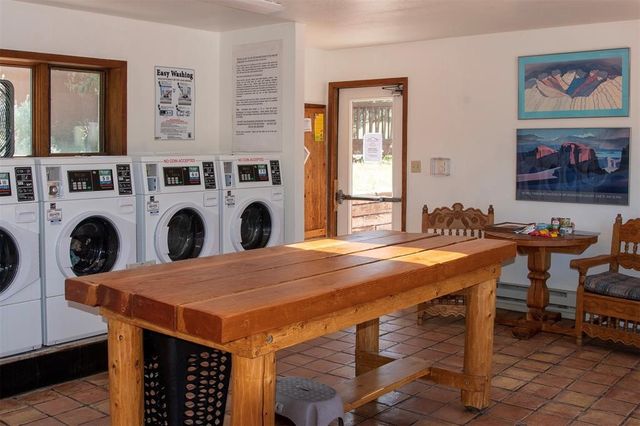 2600 W Zia Road K-7, Santa Fe, NM 87505
