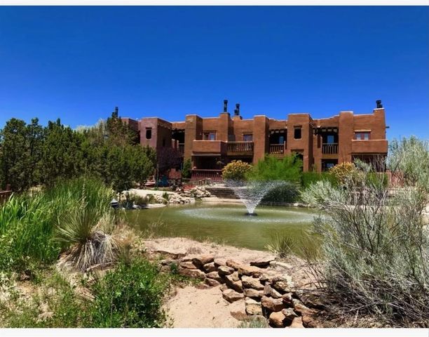 2600 W Zia Road K-7, Santa Fe, NM 87505