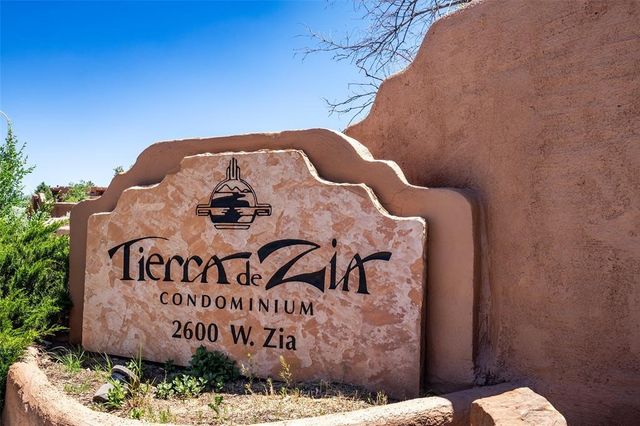 2600 W Zia Road K-7, Santa Fe, NM 87505