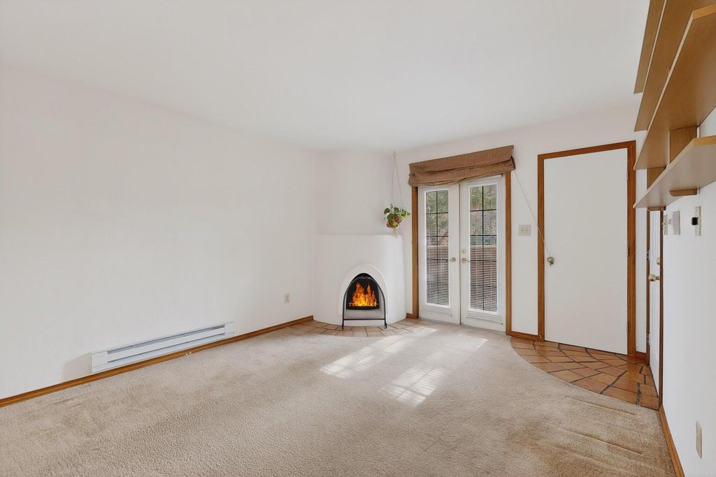 2600 W Zia Road K-7, Santa Fe, NM 87505