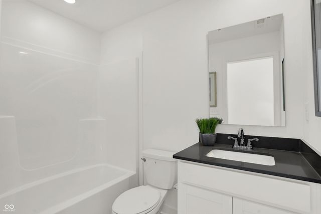 12912 South Rim Drive, Noblesville, IN 46060