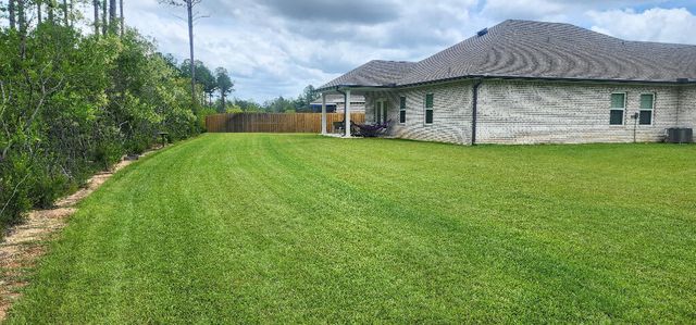 102 Polaris Place, Freeport, FL 32439