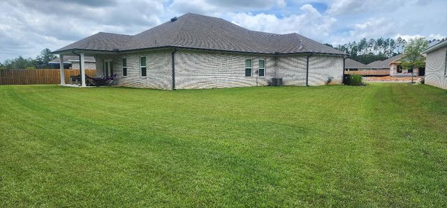 102 Polaris Place, Freeport, FL 32439