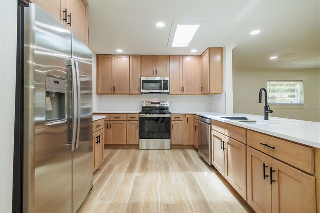 370 SULTANA LANE, Maitland, FL 32751