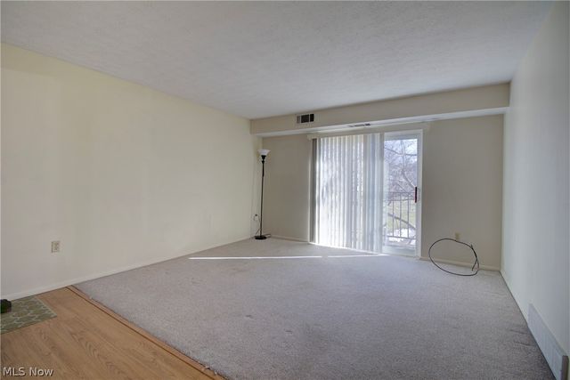 8507 N Akins Road, North Royalton, OH 44133