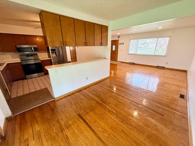 4397 Wright Avenue, Columbus, OH 43213