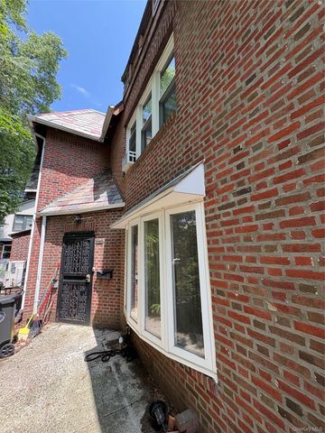 9608 68th Avenue, Forest Hills, NY 11375