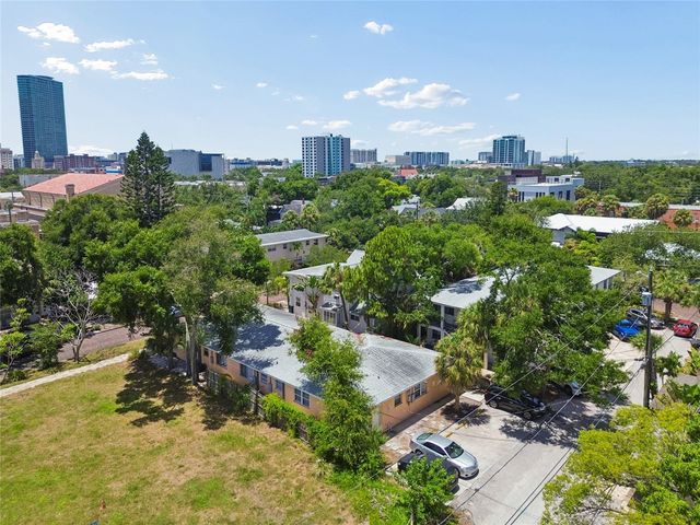 247 6TH AVENUE N, St Petersburg, FL 33701