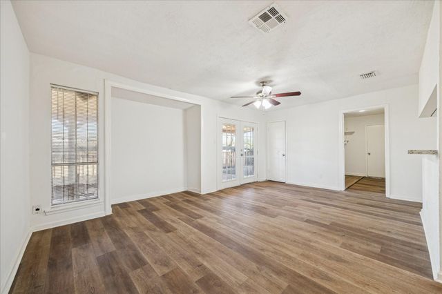 5414 Castlecreek Lane, Houston, TX 77053