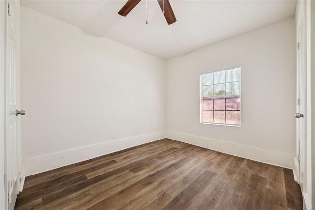 5414 Castlecreek Lane, Houston, TX 77053