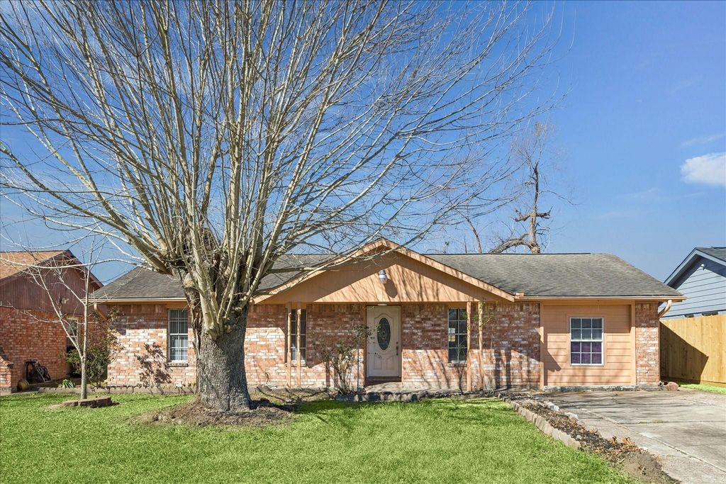 5414 Castlecreek Lane, Houston, TX 77053