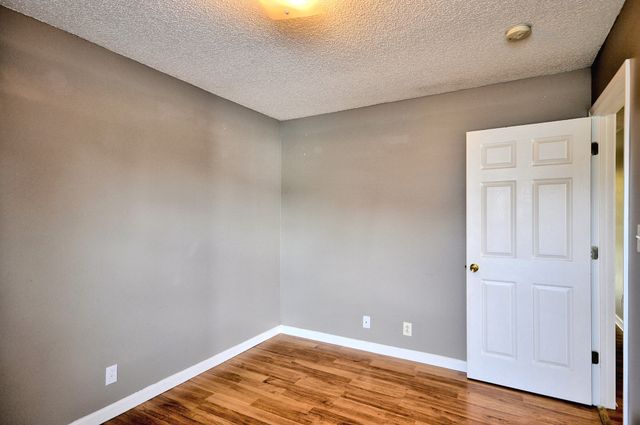 2690 ELKMONT DR, Clarksville, TN 37040