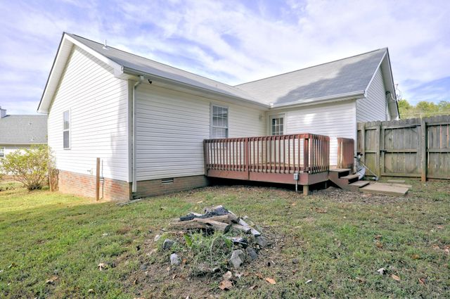 2690 ELKMONT DR, Clarksville, TN 37040