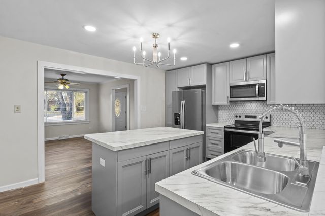 346 Wickland Court, Lexington, KY 40505