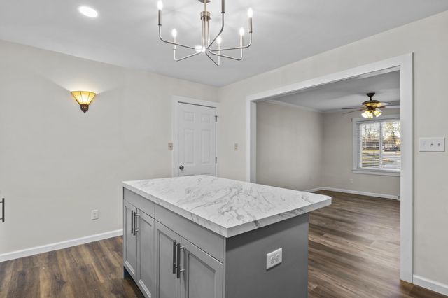 346 Wickland Court, Lexington, KY 40505