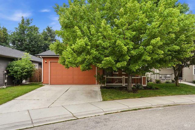 6423 W Battlement Dr, Boise, ID 83714