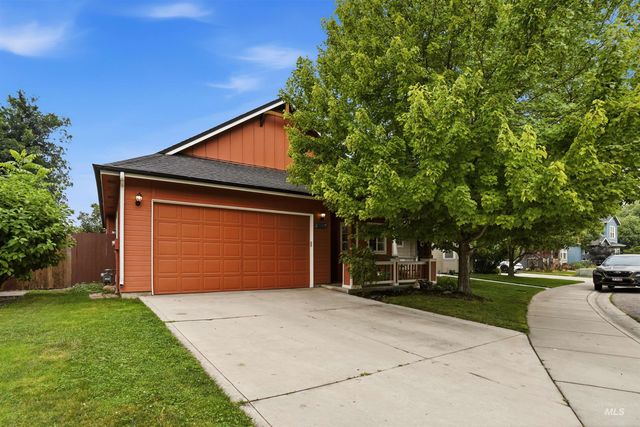 6423 W Battlement Dr, Boise, ID 83714