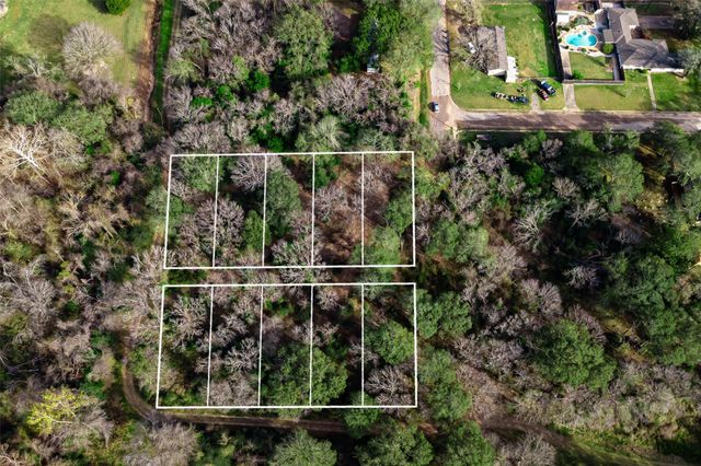 06 Baker St, Hempstead, TX 77445