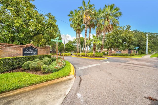 4115 CHATHAM OAK COURT 209, Tampa, FL 33624