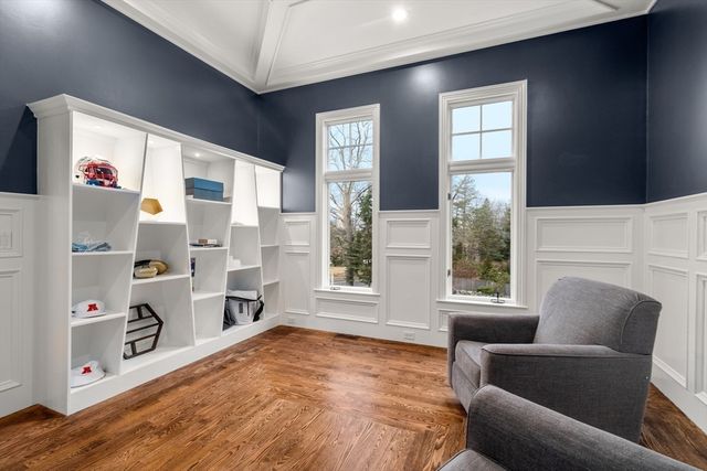 7 Schoolmaster Ln, Dedham, MA 02026