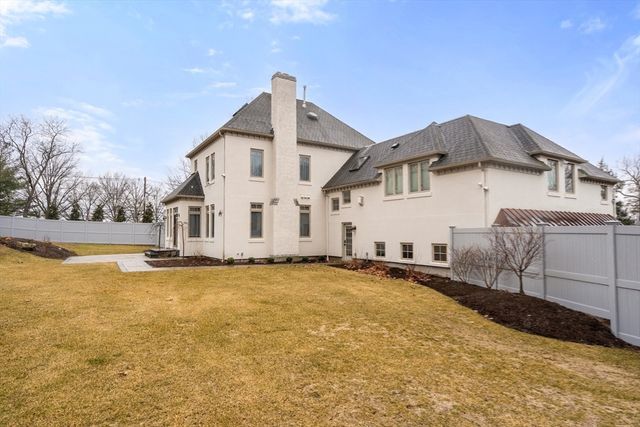 7 Schoolmaster Ln, Dedham, MA 02026